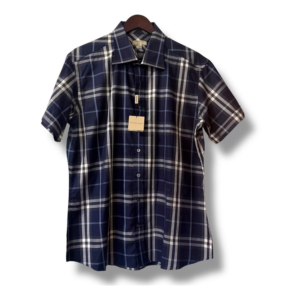 Burberry Navy and White Plaid Short-Sleeve Button-Down Shirt. Slim Fit. BNWT